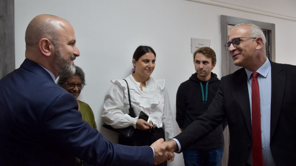ჯანდაცვის მსოფლიო ორგანიზაციის ექსპერტებმა აფხაზეთის ჯანმრთელობისა და სოციალური დაცვის მინისტრთან სამუშაო შეხვედრა გამართეს