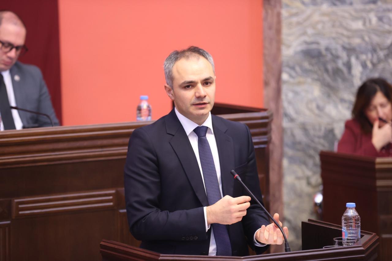 ალექსანდრე წულაძე - ახალი სასწავლო წლიდან პირველ კლასში დარეგისტრირების შესაძლებლობა მიეცემათ ბავშვებს, რომლებსაც ექვსი წელი 31 დეკემბრის ჩათვლით შეუსრულდებათ