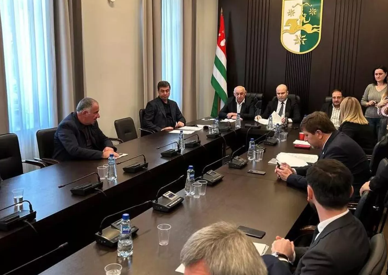 ოკუპირებული აფხაზეთის ე.წ. პარლამენტმა რუსეთთან საინვესტიციო საქმიანობის შესახებ „შეთანხმებას“ მხარი არ დაუჭირა