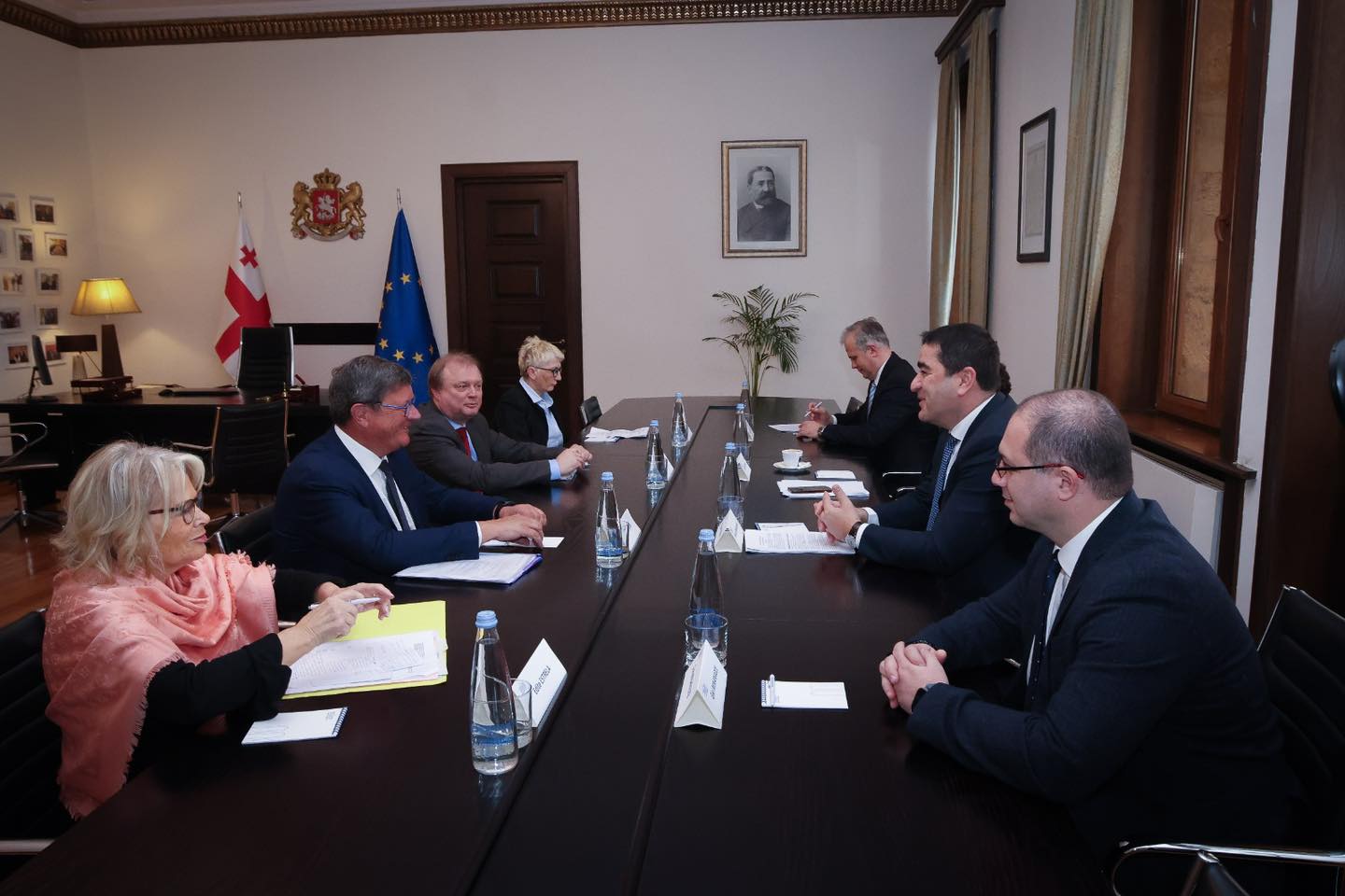 შალვა პაპუაშვილი ევროპის საბჭოს საპარლამენტო ასამბლეის მონიტორინგის კომიტეტის წევრებს, საქართველოს საკითხებში თანამომხსენებლებს შეხვდა