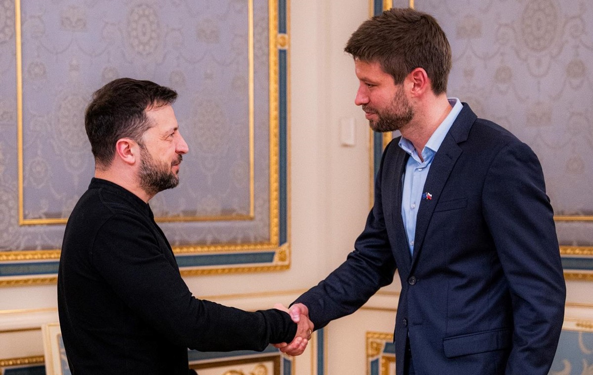 ვოლოდიმირ ზელენსკი სლოვაკეთის ოპოზიციის ლიდერს, მიხალ შიმეჩკას შეხვდა