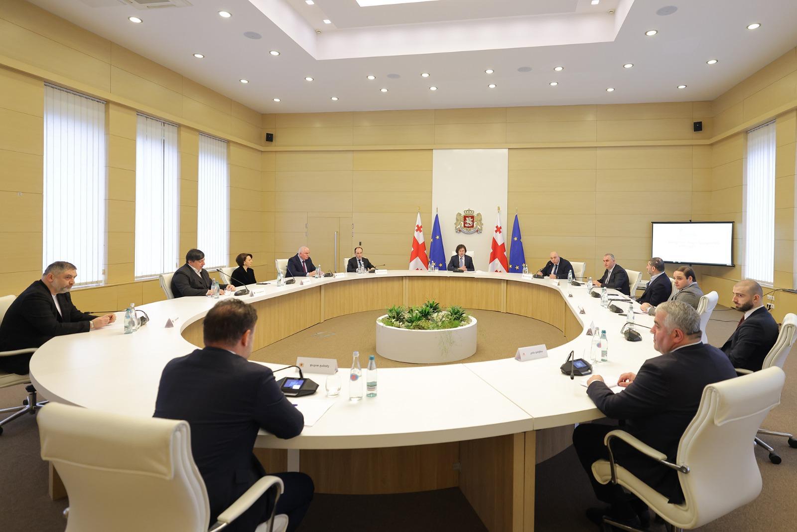 ირაკლი კობახიძის ხელმძღვანელობით, თბილისში ახალი სტადიონის მშენებლობის ხელშესაწყობად შექმნილი უწყებათაშორისი კომისიის პირველი სხდომა გაიმართა