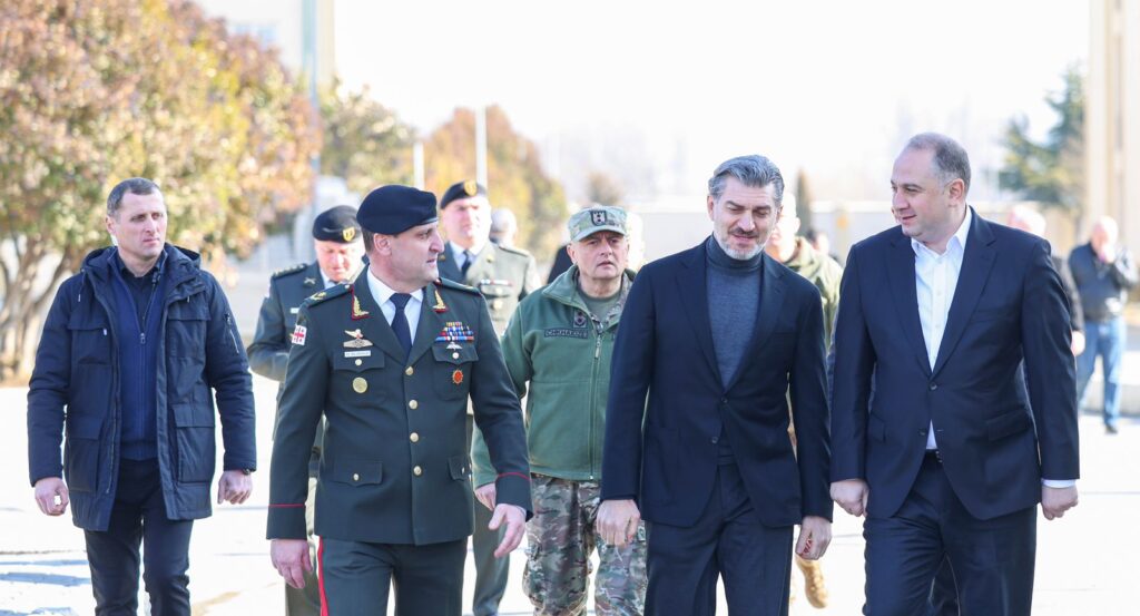 მიხეილ ყაველაშვილი გორში ეროვნული თავდაცვის აკადემიას და პირველ ქვეით ბრიგადას ესტუმრა
