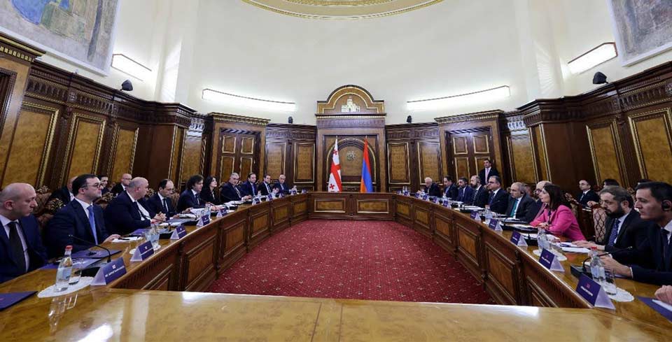 ირაკლი კობახიძისა და ნიკოლ ფაშინიანის ხელმძღვანელობით, საქართველოსა და სომხეთის ეკონომიკური თანამშრომლობის მთავრობათაშორისი კომისიის სხდომა გაიმართა