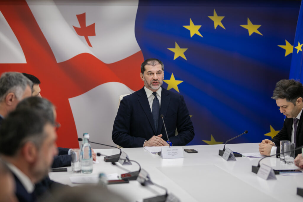კახა კალაძის ცნობით, წავკისში მასშტაბური საგზაო სამუშაოები დაიწყო