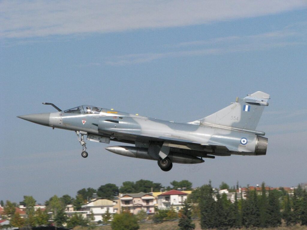 უკრაინამ საფრანგეთისგან Mirage 2000-ის ტიპის ავიაგამანადგურებლები მიიღო