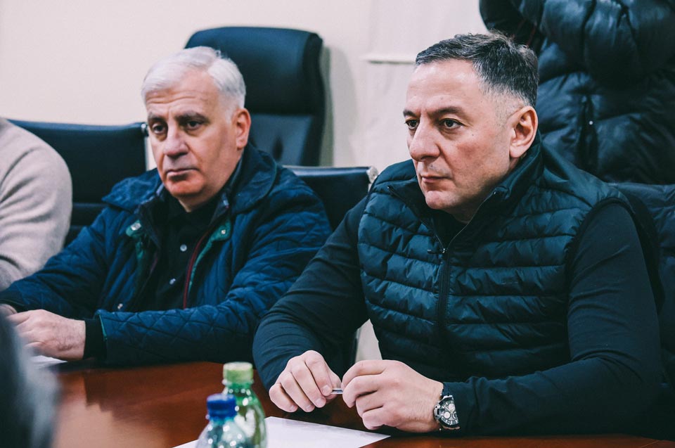 ვახტანგ გომელაური გურიის რეგიონში საკოორდინაციო შტაბის სხდომას დაესწრო