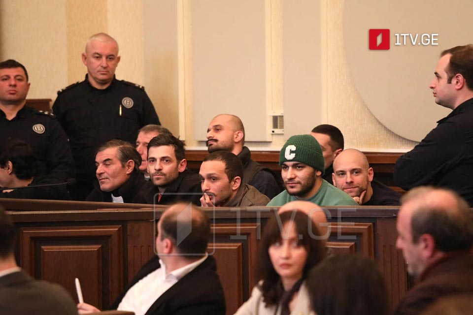 ჯგუფურ ძალადობაში ბრალდებულმა რეზო კიკნაძემ სასამართლოს საბოლოო სიტყვით მიმართა