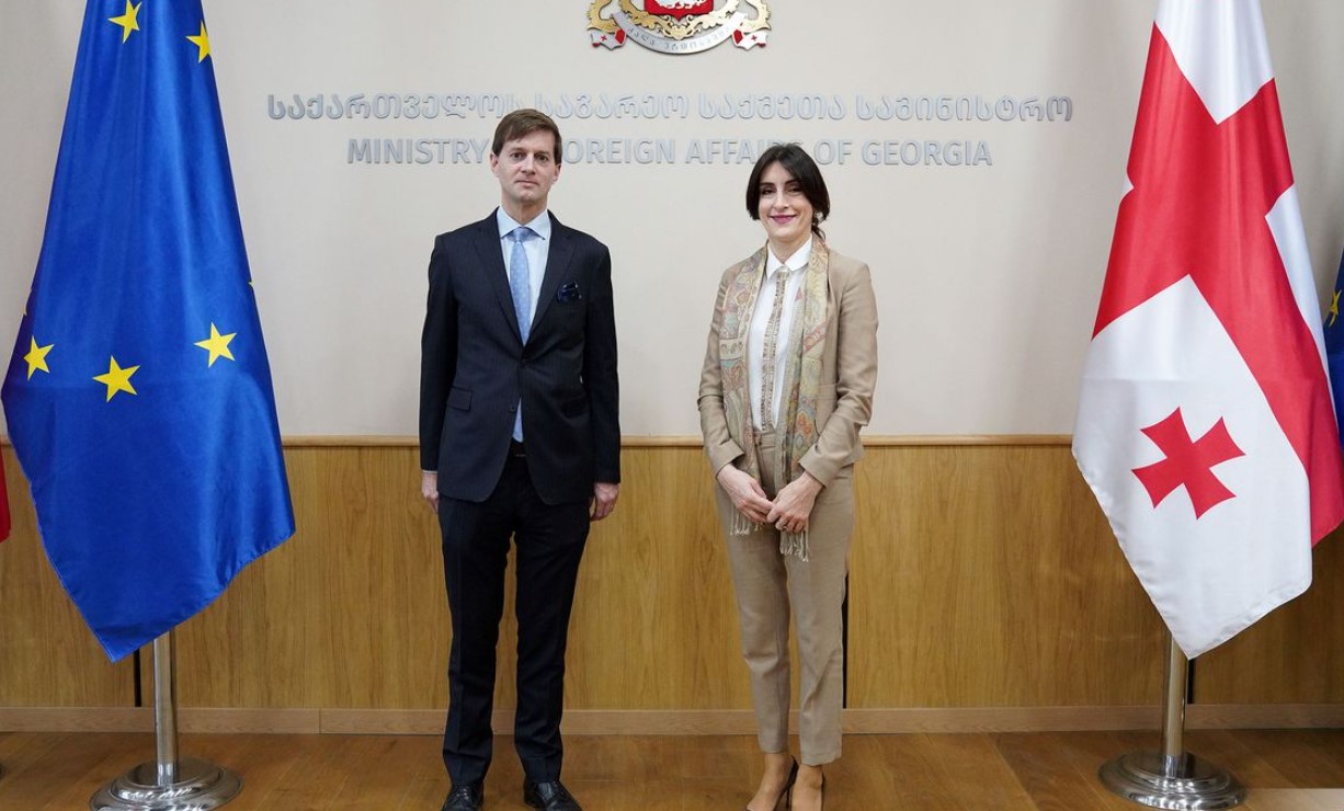 მაკა ბოჭორიშვილი საქართველოში ბელგიის ახლად დანიშნულ ელჩს, ჟულიენ დე ფრაპონს შეხვდა