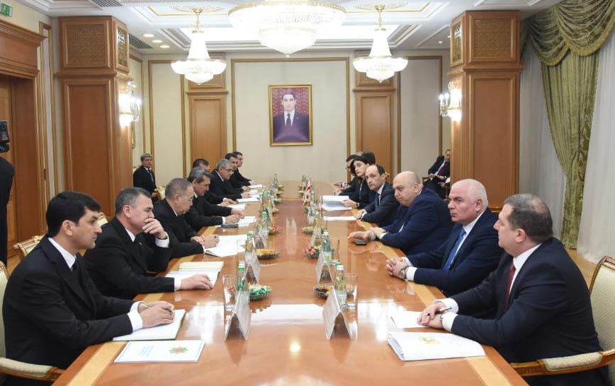 ლევან დავითაშვილმა თურქმენეთის მთავრობის წევრებთან ორმხრივი სავაჭრო-ეკონომიკური თანამშრომლობის საკითხები და მათი განვითარების პერსპექტივები განიხილა