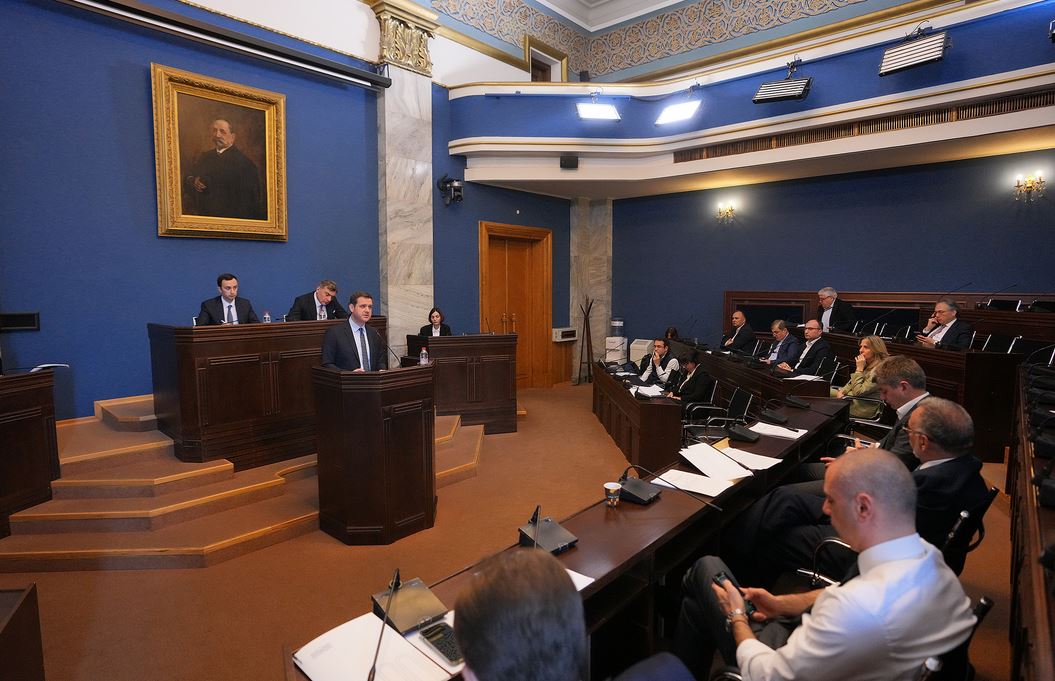 გენადი არველაძემ პარლამენტს DCFTA-ის განხორციელების ანგარიში და 2025 წლის სამოქმედო გეგმა, მათ შორის, „გაფართოების ანგარიშით“ გათვალისწინებული რეკომენდაციები წარუდგინა