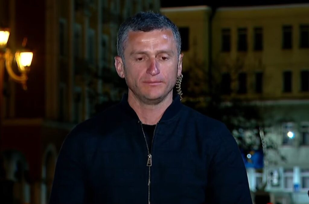 ტარიელ მიქაცაძე - დილის 08:00 საათზე ოთხასამდე პოლიციელი უკვე იცავდა ჭიათურის მერიის შენობას, შესაბამისად, ჩვენი ძალებით შეუძლებელი იქნებოდა პიკეტირების განხორციელება
