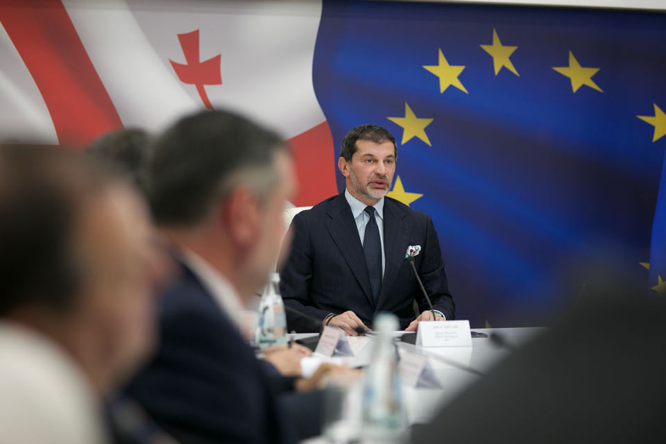 დიღმის მრავალფუნქციურ ცენტრში კაფეს მოსაწყობად ინტერესთა გამოხატვა ცხადდება