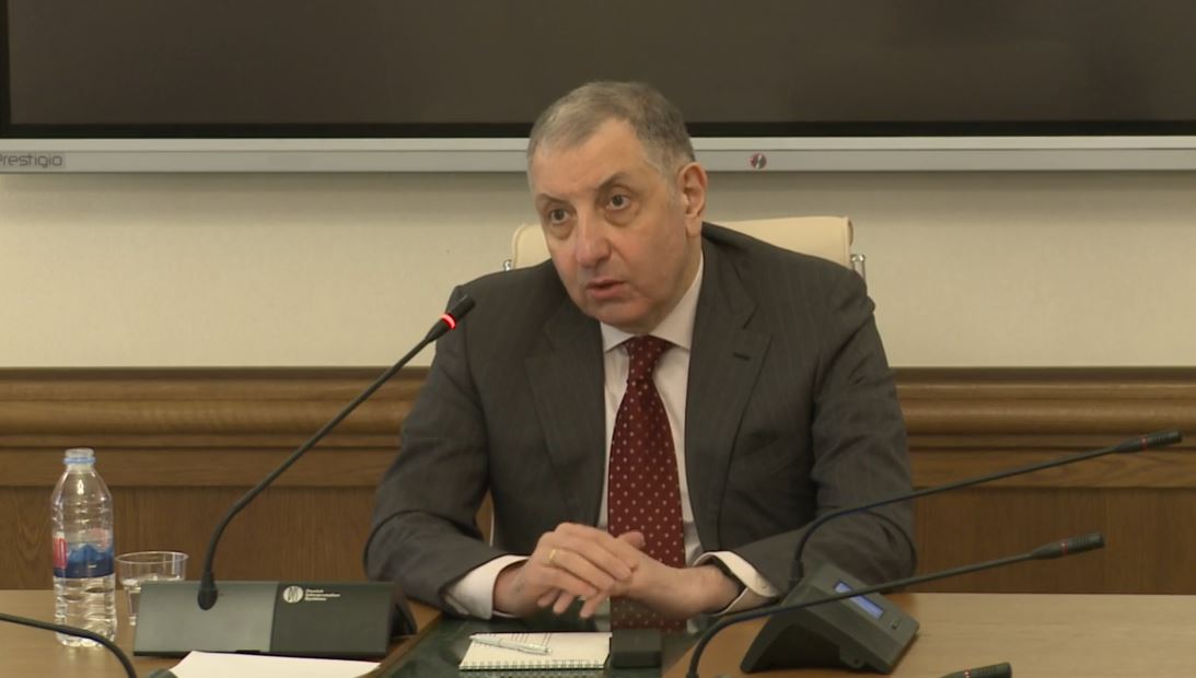 ზურაბ ნოღაიდელი - ერგნეთის ბაზრობის გაუქმებას, თუნდაც შემდგომ განცხადებებს პირდაპირ 2008 წლამდე არ მივუყვანივართ, თუმცა ვეთანხმები თეა წულუკიანს, რომ დიალოგის ალტერნატიული მექანიზმები უნდა შექმნილიყო