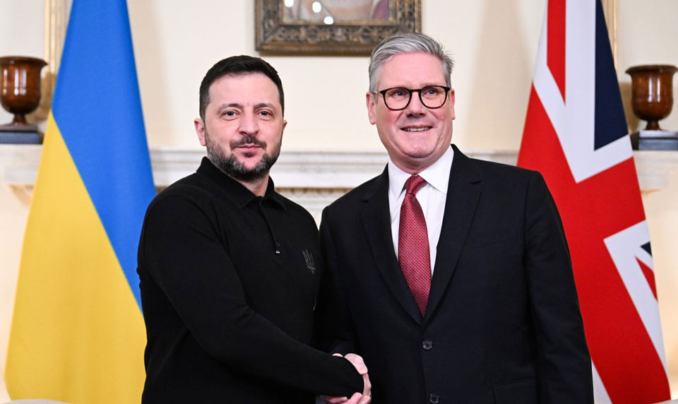 კირ სტარმერსა და ვოლოდიმირ ზელენსკის შორის სატელეფონო საუბარი გაიმართა