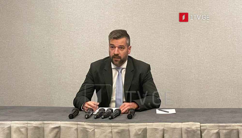 ევროპარლამენტარი ანდრაშ ლასლო - ათობით მილიონი დოლარი გაიგზავნა საქართველოში, ეს უცხოური ჩარევაა, თუ გვინდა რეალური პარტნიორობა, მაშინ მოლაპარაკება უნდა აწარმოოთ არჩეულ ხელისუფლებასთან