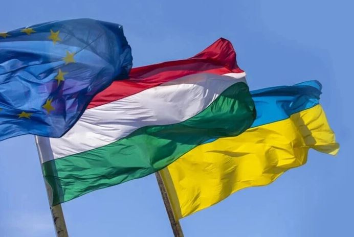 უნგრეთში ოპოზიციური პარტიის, „ტისას“ მიერ ჩატარებული სოციოლოგიური კვლევის შედეგად, გამოკითხულთა 60% უკრაინის ევროკავშირში გაწევრიანებას ემხრობა