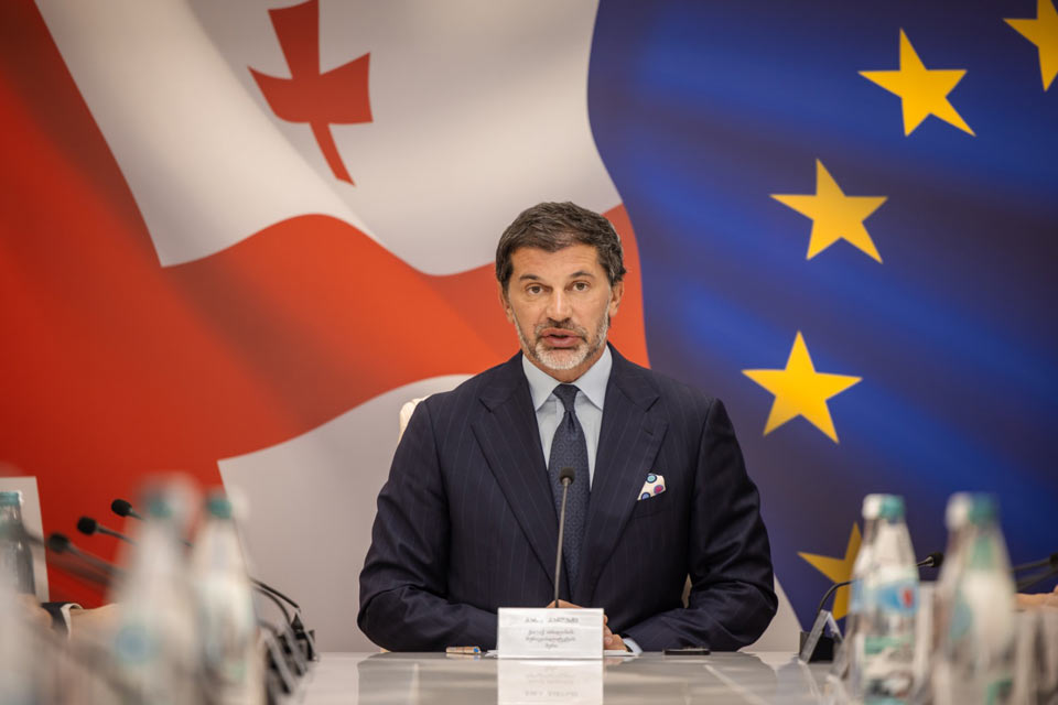 მუნიციპალურმა ინსპექციამ ე.წ. კაკლების დასახლებაში და მახათას მთაზე ხეების უკანონოდ გაჩეხის ფაქტები გამოავლინა