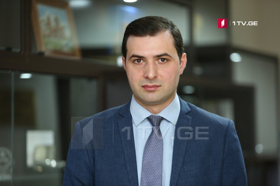 შრომის ინსპექციაში აცხადებენ, რომ „ჯორჯიან მანგანეზი“ მზადყოფნას გამოთქვამს, მაღაროელებისთვის ერთი თვის ანაზღაურება გასცეს და სამუშაო პროცესი გარკვეული დათქმებით განაახლოს