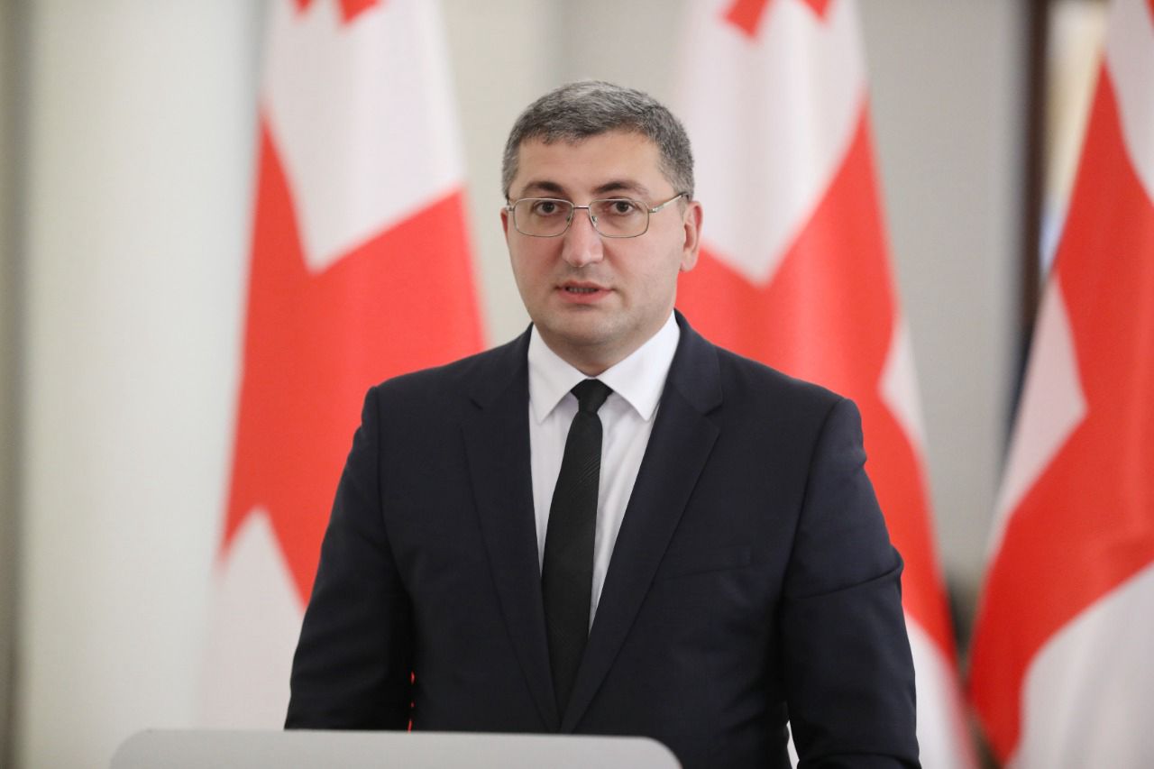 ფინანსთა მინისტრის მოადგილე გიორგი კაკაურიძე - ბიუჯეტის შესრულებას დღეის მდგომარეობით არანაირი შეფერხება არ აქვს, პირიქით, გადაჭარბებით არის შესრულებული