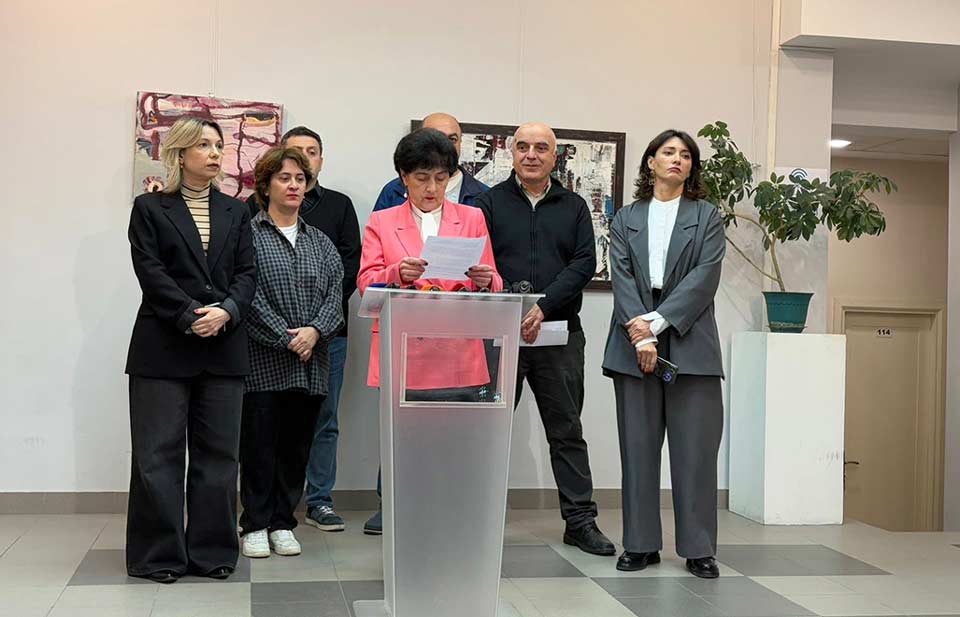 არასამთავრობო ორგანიზაციების წარმომადგენლები - ვერ დაგვაშინებენ, კვლავაც გავაგრძელებთ მათ დახმარებას, ვისაც ეს სჭირდება, ჩვენ დავიცავთ საქართველოს დემოკრატიულ მომავალს