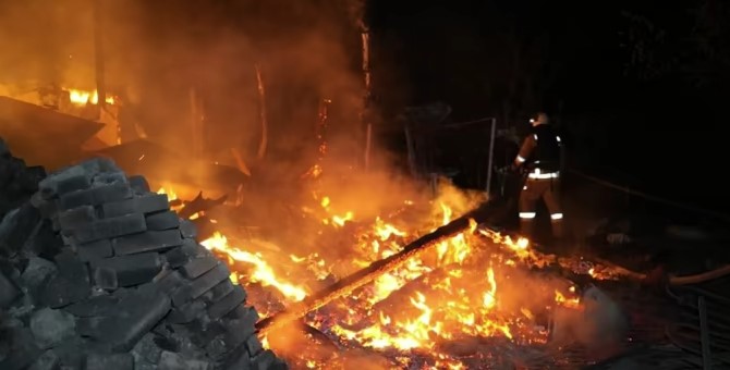 რუსმა სამხედროებმა ხარკოვის ოლქზე თავდასხმა უპილოტო საფრენი აპარატებით განახორციელეს, დაშავებულია 45 ადამიანი
