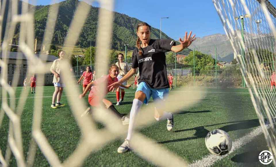 ფეხბურთის ფედერაციის მორიგი პროექტი - 15-წლამდე გოგონათა შორის ახალი ლიგა ყალიბდება #1TVSPORT