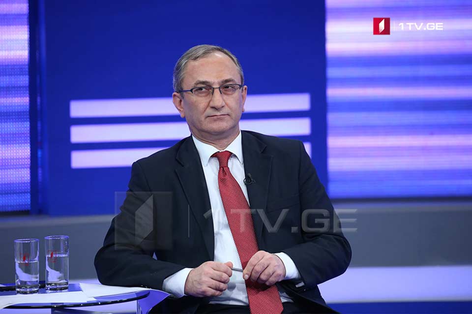 ბონდო მძინარაშვილი - სააკაშვილი გაზეთების კეთილგანწყობის მოპოვებას ცდილობდა, მაგრამ ვერ მოიპოვებდა, წინდაში შარვალჩატანიებული ჰყავდა ამ ხალხს ნანახი და ის მათთვის ავტორიტეტი არ იყო