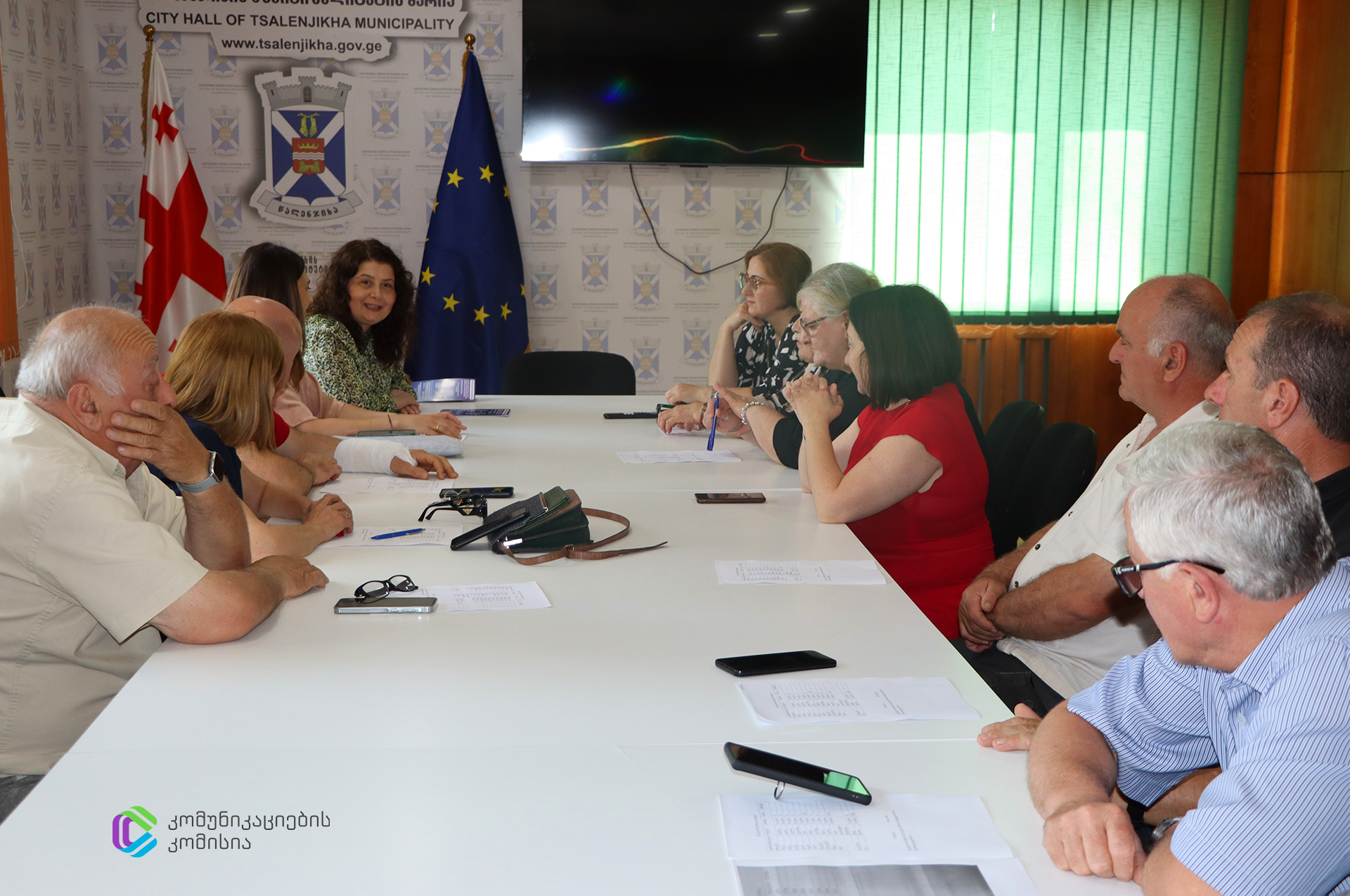 კომუნიკაციების კომისიამ წალენჯიხაში „ციფრული მხარდაჭერის პროგრამა“ დაიწყო