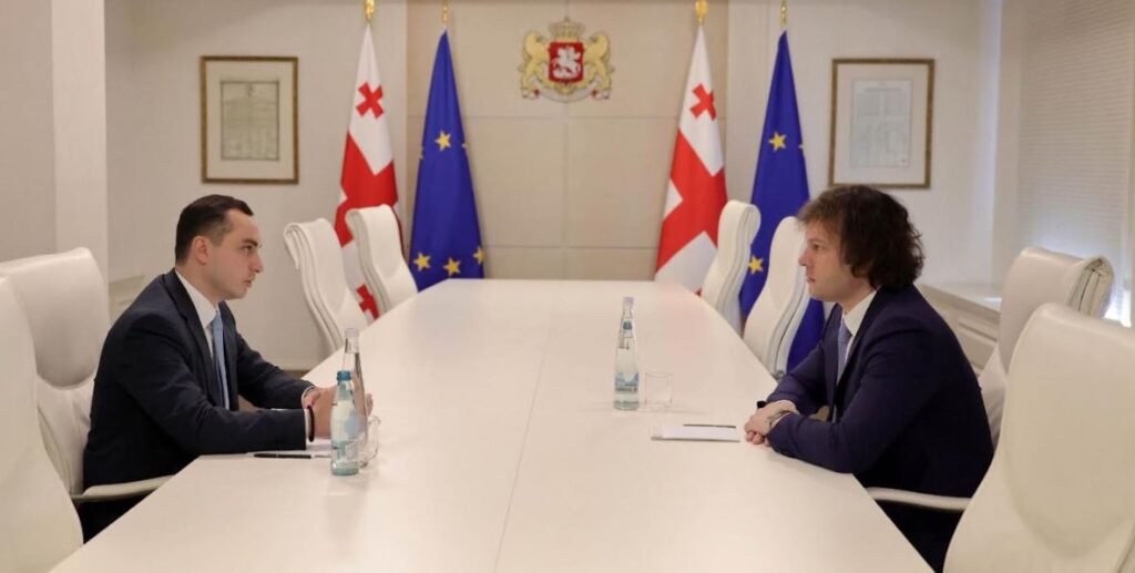 ირაკლი კობახიძე აფხაზეთის ავტონომიური რესპუბლიკის ახლად არჩეულ თავმჯდომარეს შეხვდა