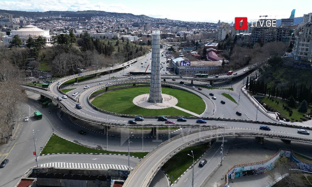 გმირთა მოედნის ესტაკადას გეგმური მონიტორინგი ჩაუტარდება, 02:00-დან 06:00-მდე საავტომობილო მოძრაობა დღეგამოშვებით სრულად შეიზღუდება