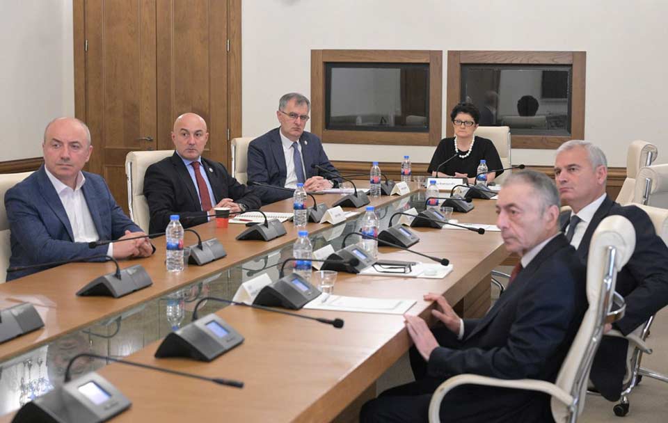 მამუკა ხაზარაძის, გიორგი ვაშაძისა და ნიკა გვარამიას საქმეებს საგამოძიებო კომისია შემდგომი რეაგირებისთვის პროკურატურას გადაუგზავნის