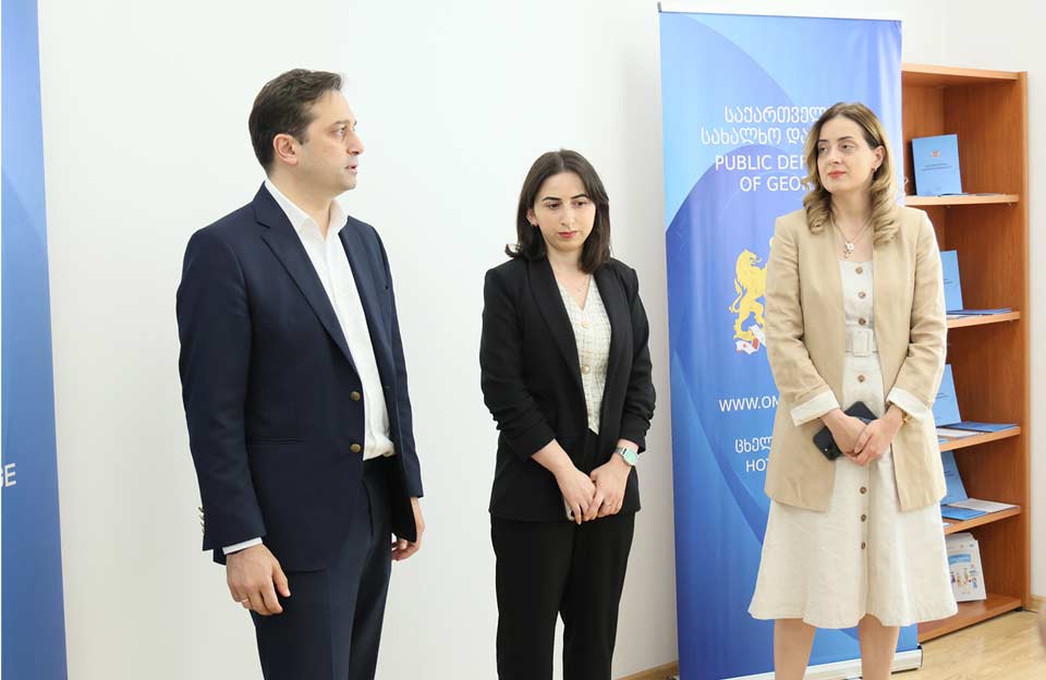 ამბროლაურში სახალხო დამცველის აპარატის ახალი რეგიონული ოფისი გაიხსნა