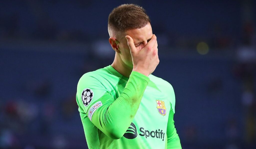 ჰანსი ფლიკმა პირადად აცნობა ტერ შტეგენს, რომ ის „ბარსელონას“ ძირითადი მეკარე აღარ იქნება #1TVSPORT