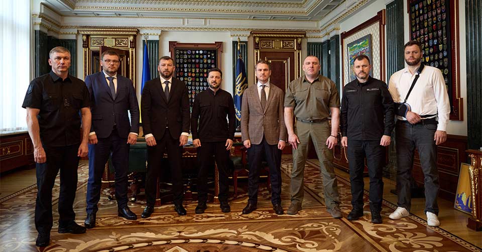 ვოლოდიმირ ზელენსკი სამართალდამცავი და ანტიკორუფციული ორგანოების ხელმძღვანელებს შეხვდა - შევთანხმდით, რომ ყველა იმუშავებს მხოლოდ კონსტრუქციულად