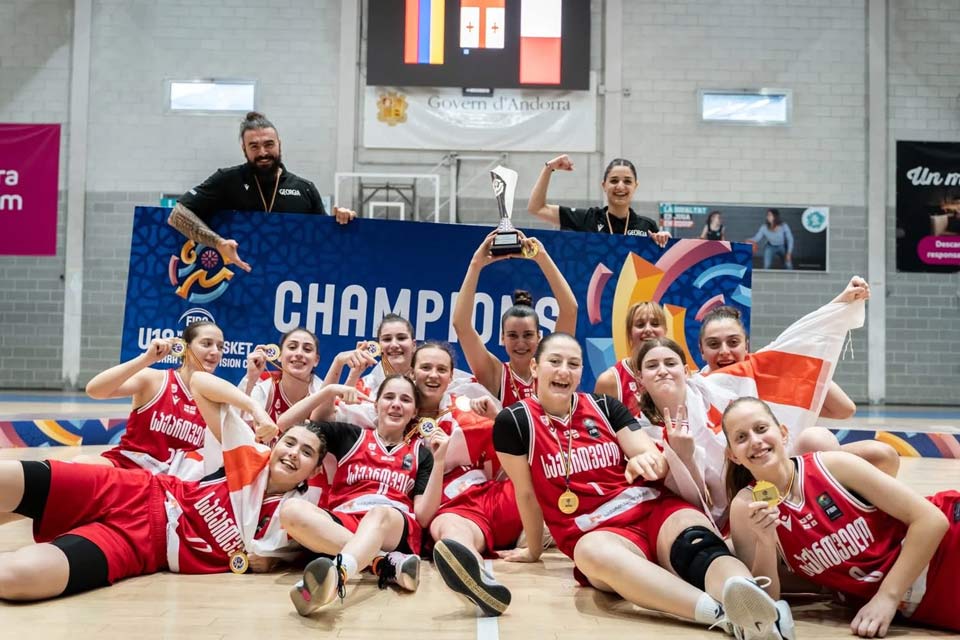 18-წლამდე გოგონათა ნაკრები C დივიზიონის ჩემპიონია - სალომე სვანი ტურნირის საუკეთესო კალათბურთელად აღიარეს #1TVSPORT