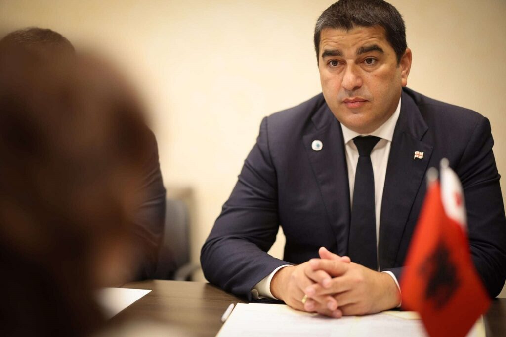 შალვა პაპუაშვილი ალბანეთის პარლამენტის თავმჯდომარეს შეხვდა
