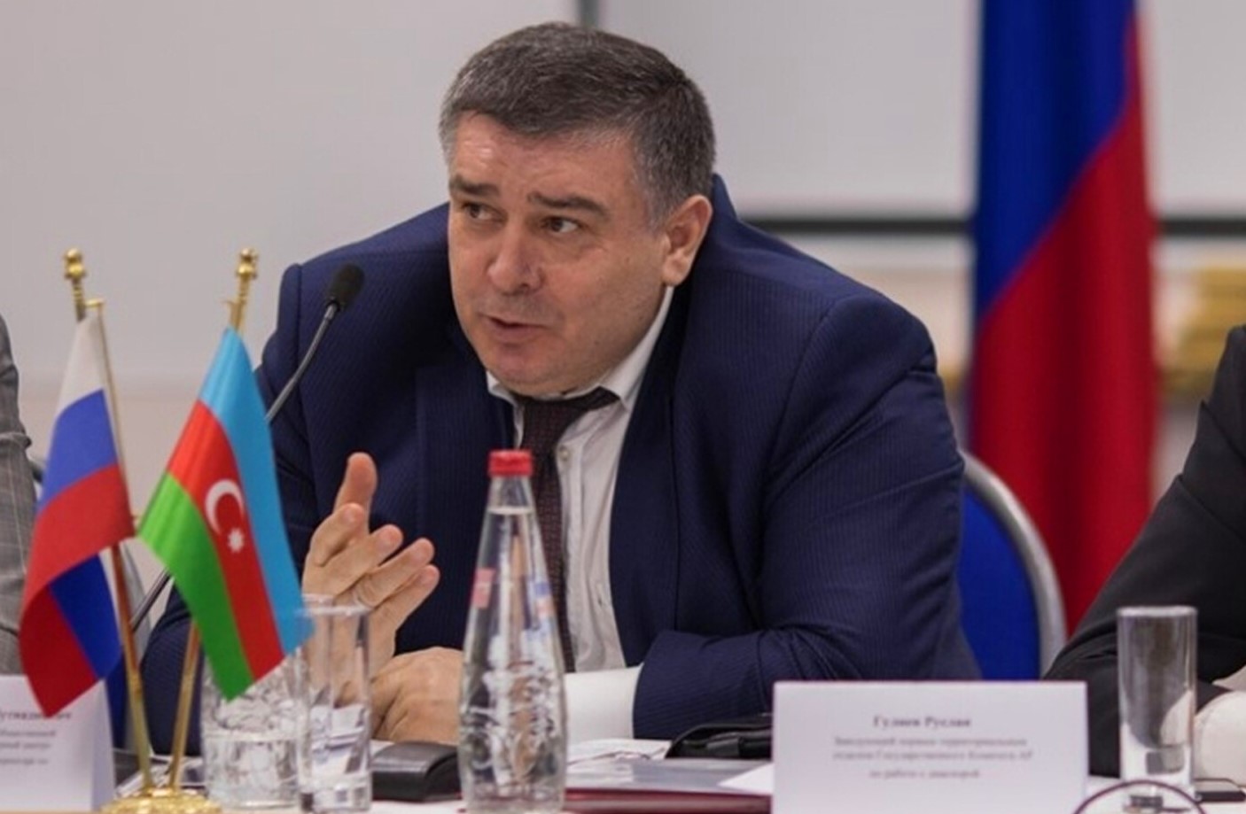 მოსკოვში დააკავეს ურალის აზერბაიჯანული დიასპორის ლიდერი შაჰინ შიხლინსკი, რომელიც რუსეთის საგამოძიებო კომიტეტში დაკითხვაზეა გადაყვანილი
