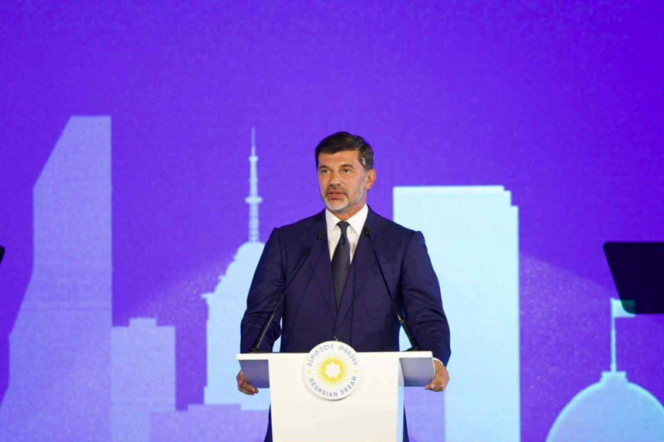 კახა კალაძემ თბილისის საკრებულოს მაჟორიტარობის კანდიდატები წარადგინა