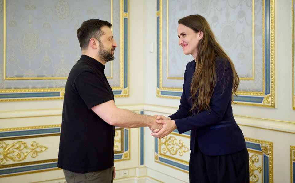 ვოლოდიმირ ზელენსკი კიევში რუმინეთის საგარეო საქმეთა მინისტრს შეხვდა