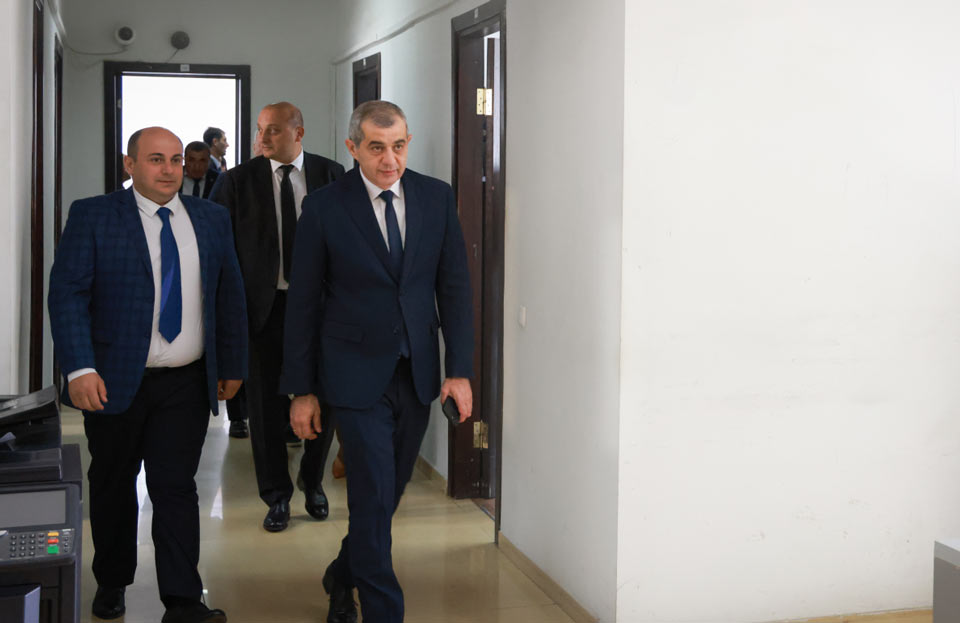 ფინანსთა სამინისტროს საგამოძიებო სამსახურის უფროსი, მოადგილეებთან ერთად, კახეთსა და ქვემო ქართლში იმყოფებოდა