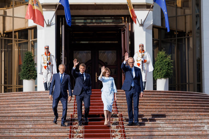 მოლდოვის დამოუკიდებლობის დღესთან დაკავშირებით ემანუელ მაკრონი, ფრიდრიხ მერცი და დონალდ ტუსკი კიშინეუს ეწვივნენ