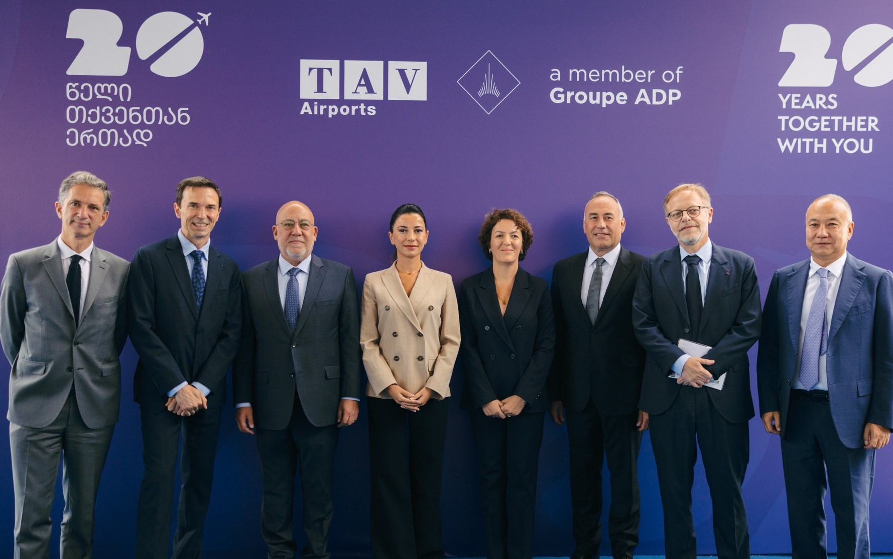 საფრანგეთის ელჩი ოლივიე კურტო TAV/Aéroports de Paris-ის იუბილესადმი მიძღვნილ ღონისძიებას დაესწრო
