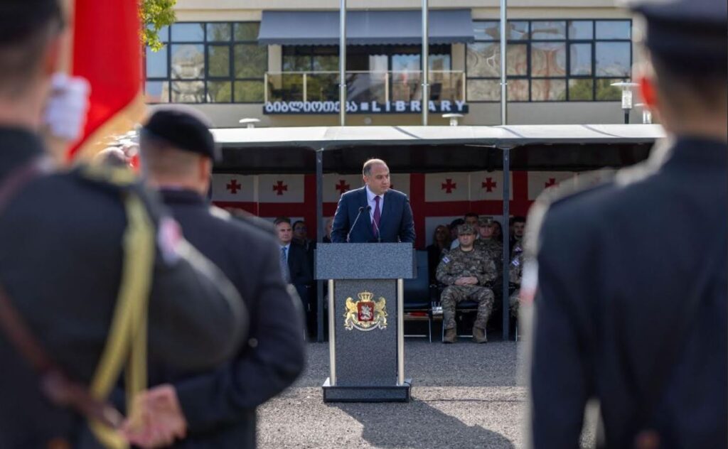 ქუთაისში, გენერალ გიორგი კვინიტაძის სახელობის კადეტთა სამხედრო ლიცეუმში სასწავლებლის 15 წლის იუბილესა და ახალი სასწავლო წლის დაწყებისადმი მიძღვნილი ღონისძიება გაიმართა