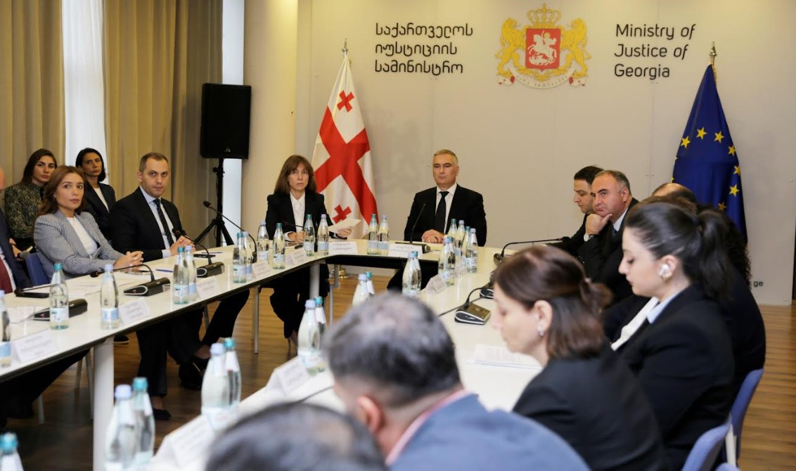უწყებათაშორისი კომისია საარჩევნო სუბიექტებს მოუწოდებს, იმოქმედონ კანონის ფარგლებში და ხელი შეუწყონ წინასაარჩევნო პერიოდის თავისუფალ და მშვიდობიან გარემოში წარმართვას