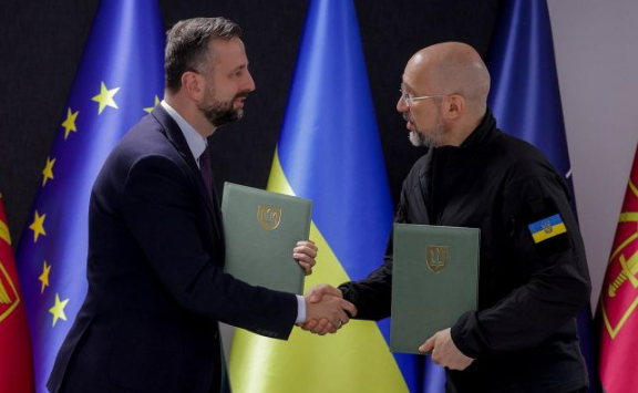 უკრაინისა და პოლონეთის თავდაცვის მინისტრები უპილოტო საფრენ აპარატებზე მომუშავე ერთობლივი ოპერატიული ჯგუფის შექმნაზე შეთანხმდნენ