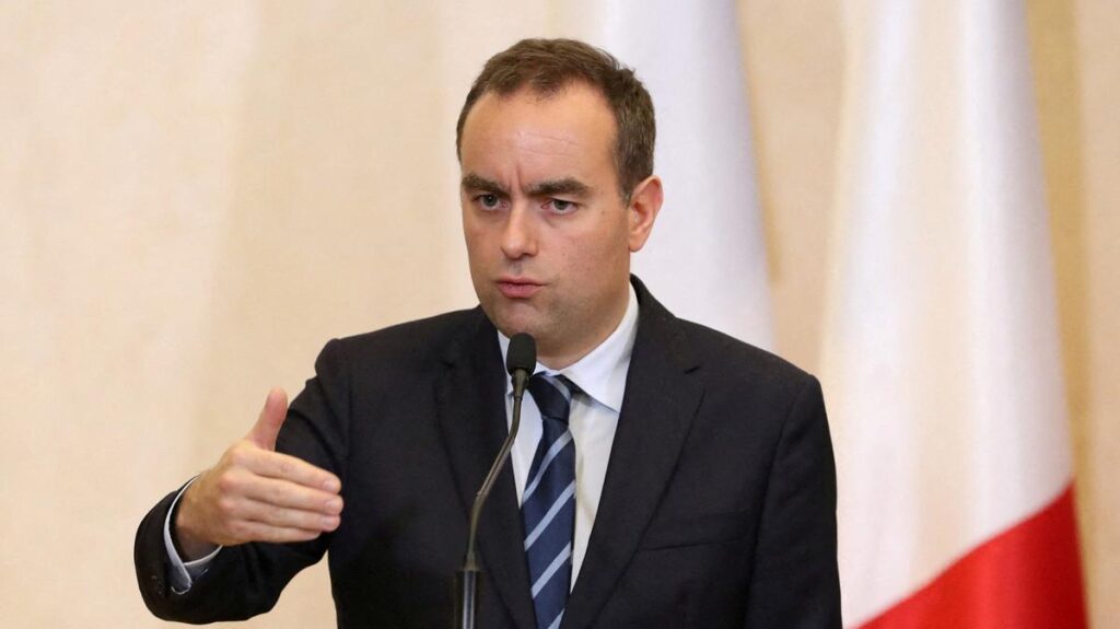 საფრანგეთის პროფკავშირები პრემიერ-მინისტრისგან მოითხოვენ, სრულად უარი თქვას ბიუჯეტის შემცირებაზე და მოთხოვნის შესასრულებლად ვადას 24 სექტემბრამდე აძლევენ