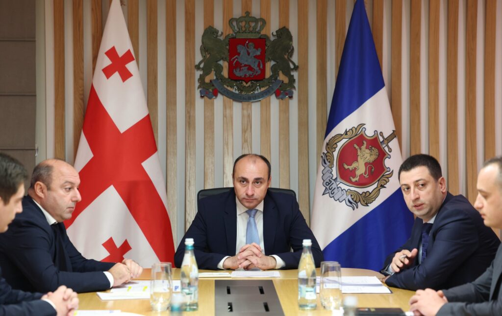 გეკა გელაძემ ცენტრალური კრიმინალური პოლიციის დეპარტამენტის ხელმძღვანელებთან სამუშაო შეხვედრა გამართა