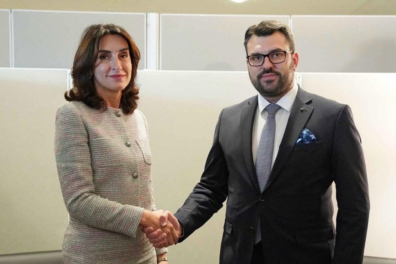 მაკა ბოჭორიშვილმა ბულგარეთის საგარეო უწყების ხელმძღვანელთან ორმხრივი და მრავალმხრივი თანამშრომლობის დღის წესრიგის საკითხები განიხილა
