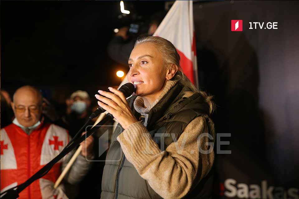 ნანუკა ჟორჟოლიანი - გატყუებენ, როცა ვითომ ოპოზიციის წევრები არჩევნებზე გეპატიჟებიან, სალომე სამადაშვილმა უკვე აიღო იტალიის D კატეგორიის ვიზა, რაც ნიშნავს, რომ საცხოვრებლად მიდის